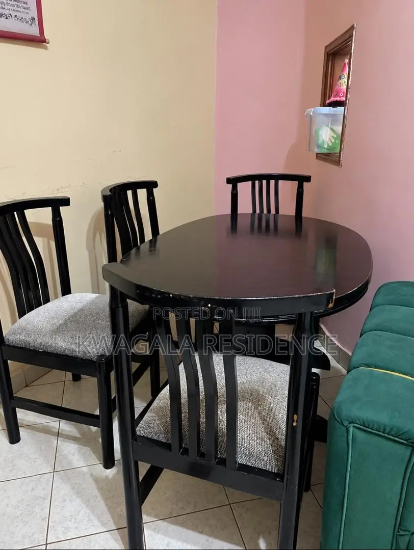 Dinning Table