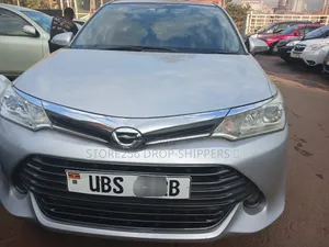 Toyota Corolla Fielder 1.5 Hybrid FWD 2014 Silver
