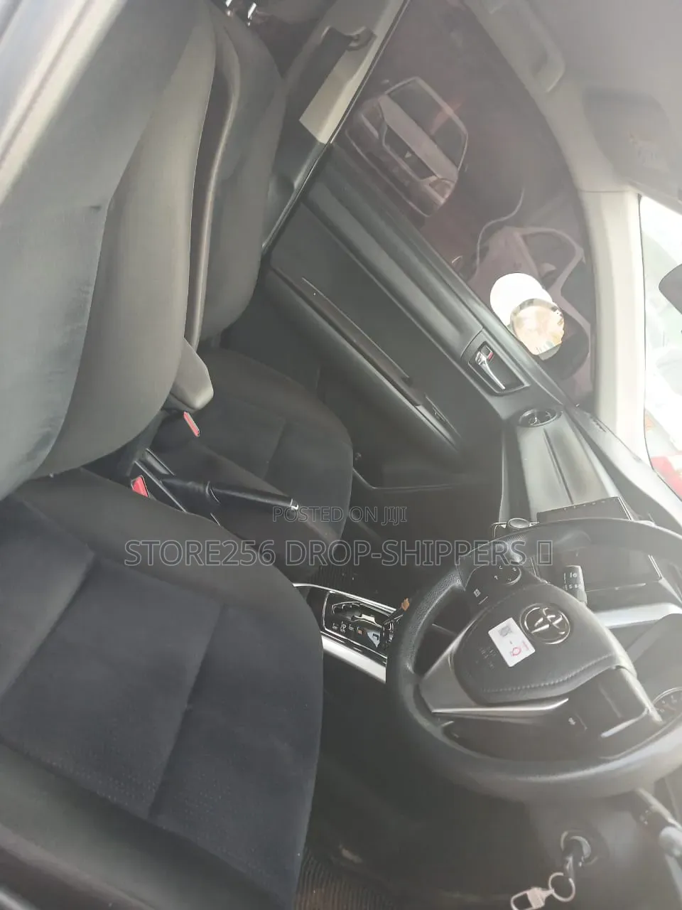 Toyota Corolla Fielder 1.5 Hybrid FWD 2014 Silver