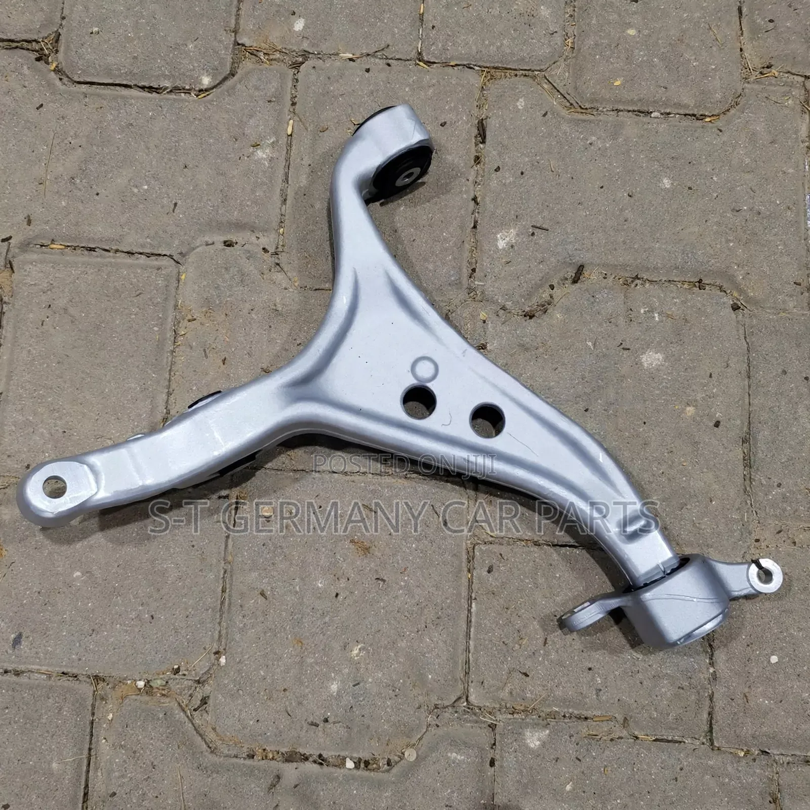 Lower Suspension Plate for Mercedes Benz ML350 W166