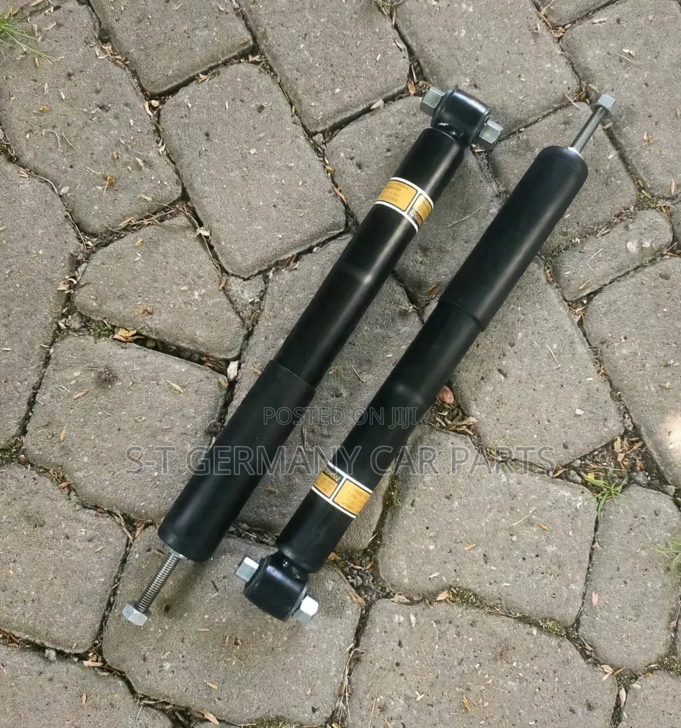 Rear Shock Absorbers for Mercedes Benz ML W166