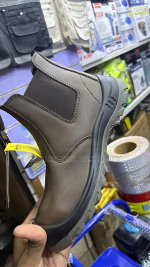 Safety Shoe (High Cut, Safety Boy)