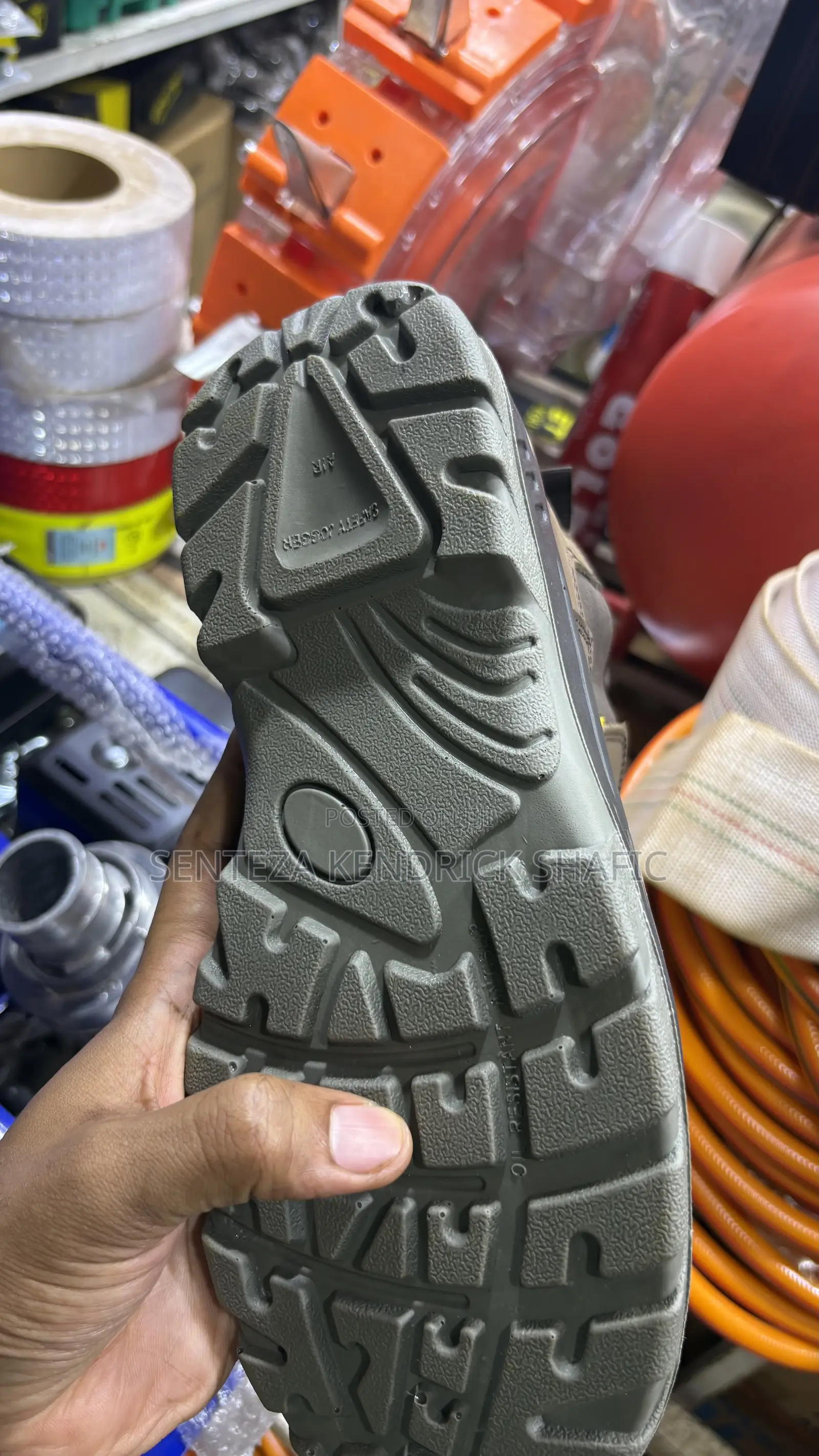 Safety Shoe (High Cut, Safety Boy)