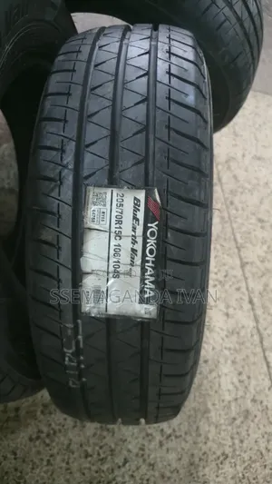 205/70r15c Blue Earth Yokohama Brand New Tyres Japan Made
