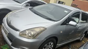 Toyota Wish 2006 Silver