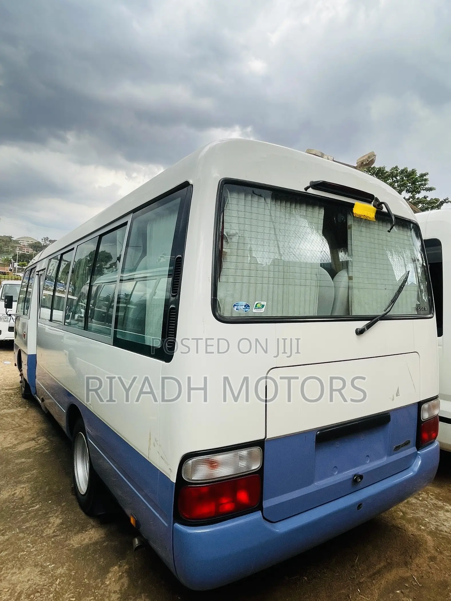 Toyota Coaster 2014 Blue