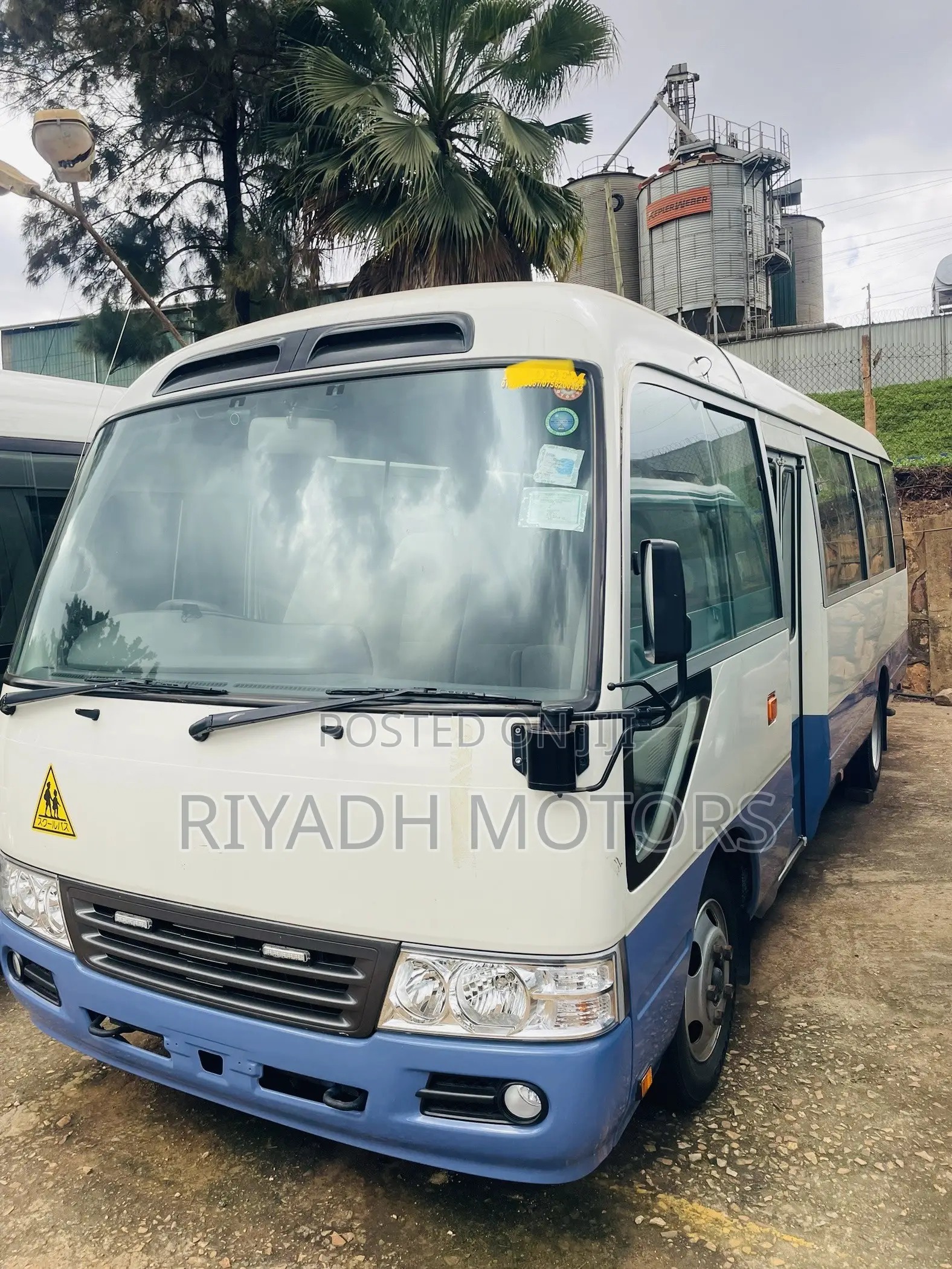 Toyota Coaster 2014 Blue