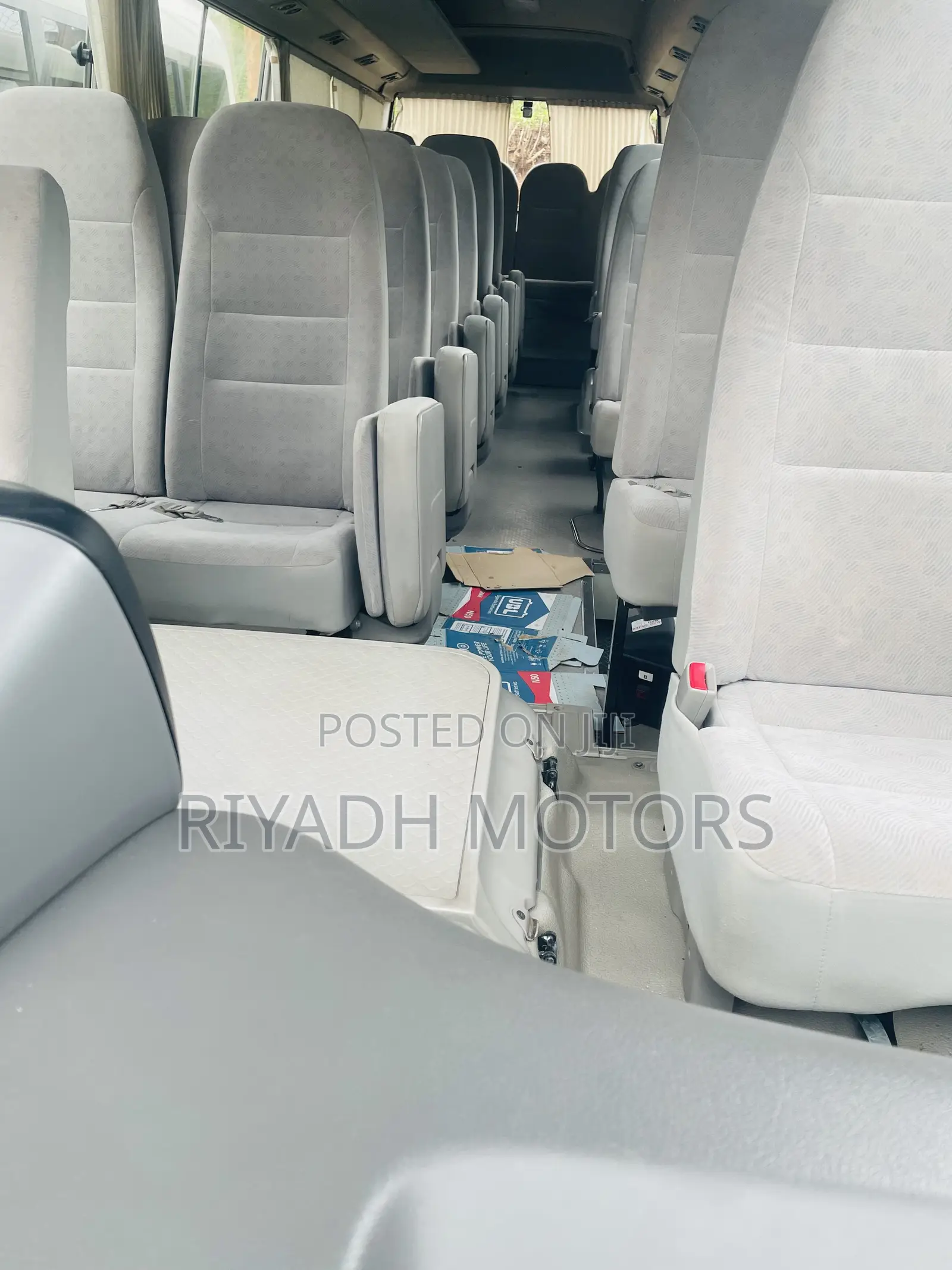 Toyota Coaster 2014 Blue