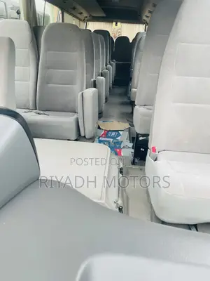 Toyota Coaster 2014 Blue