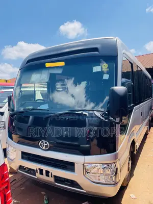 Toyota Coaster 2017 Silver