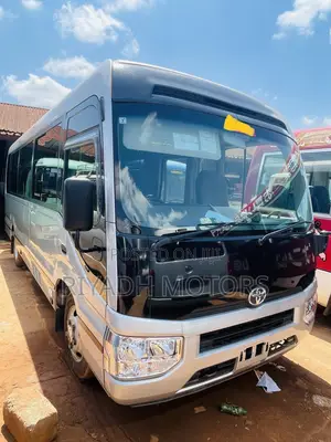 Toyota Coaster 2017 Silver