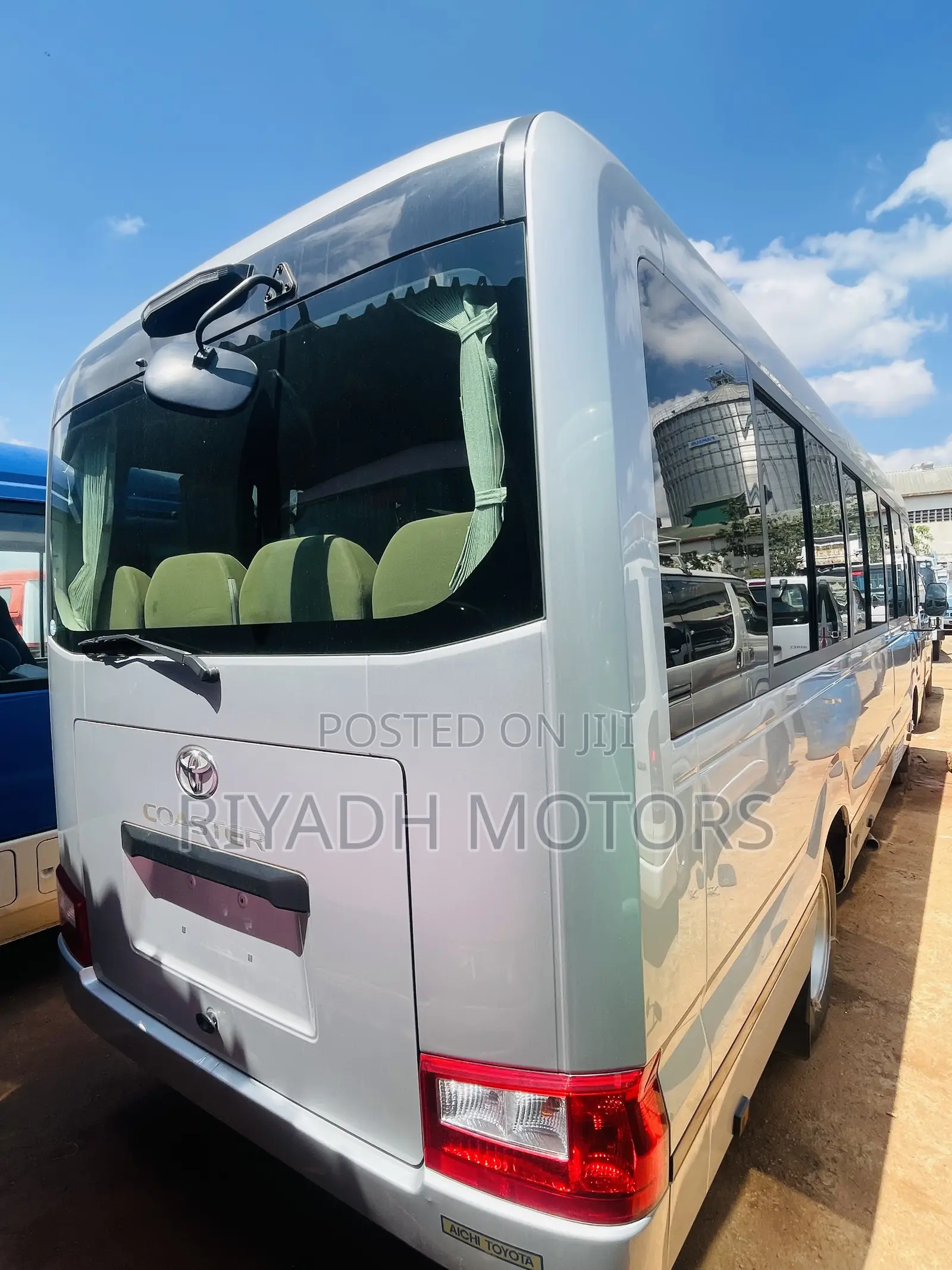 Toyota Coaster 2017 Silver