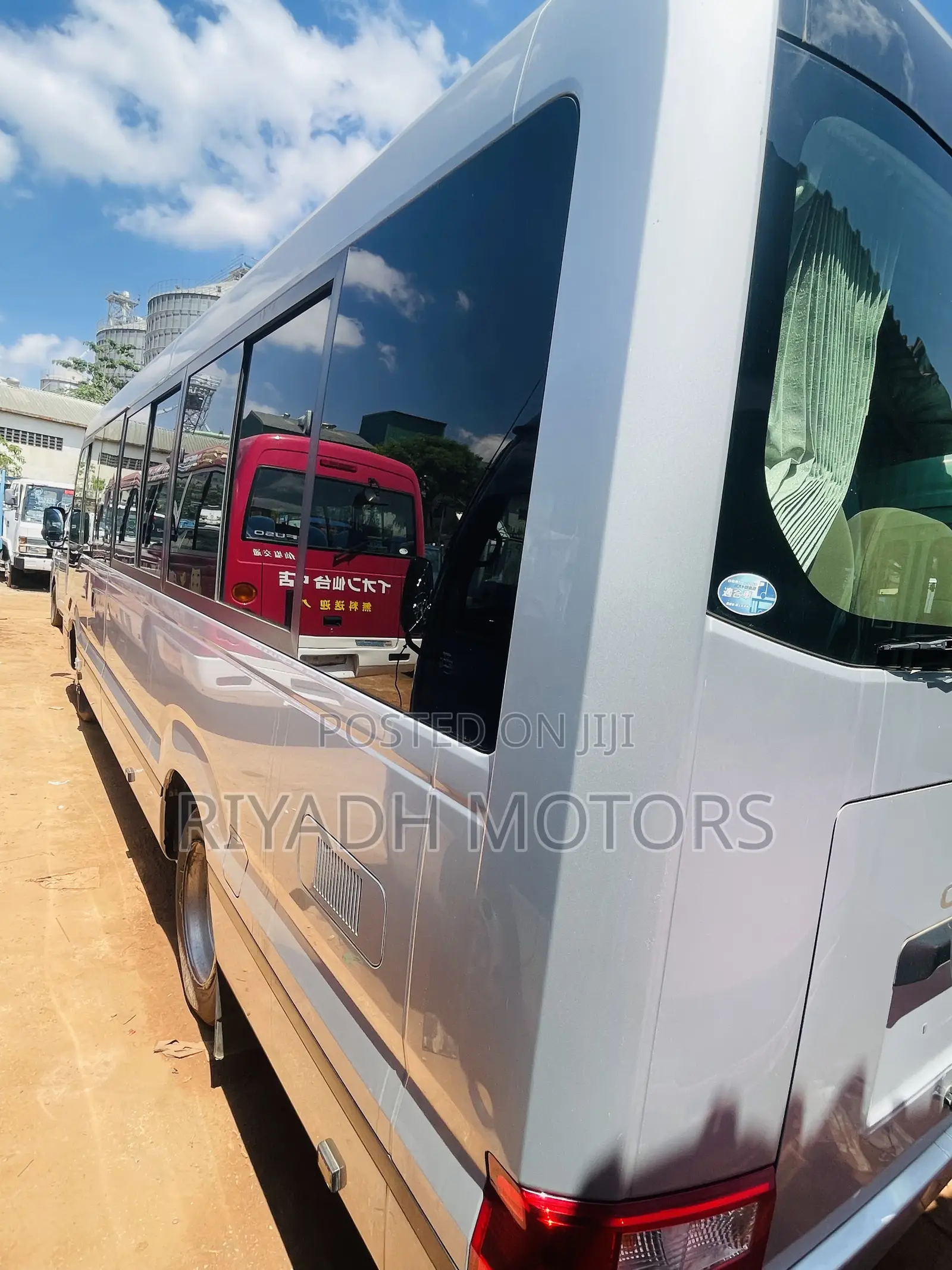 Toyota Coaster 2017 Silver