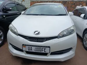 Toyota Wish 2012 White