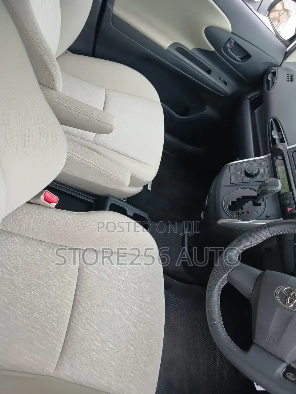 Toyota Wish 2012 White