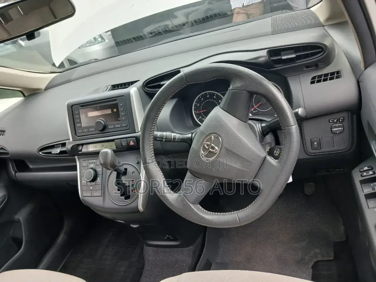 Toyota Wish 2012 White