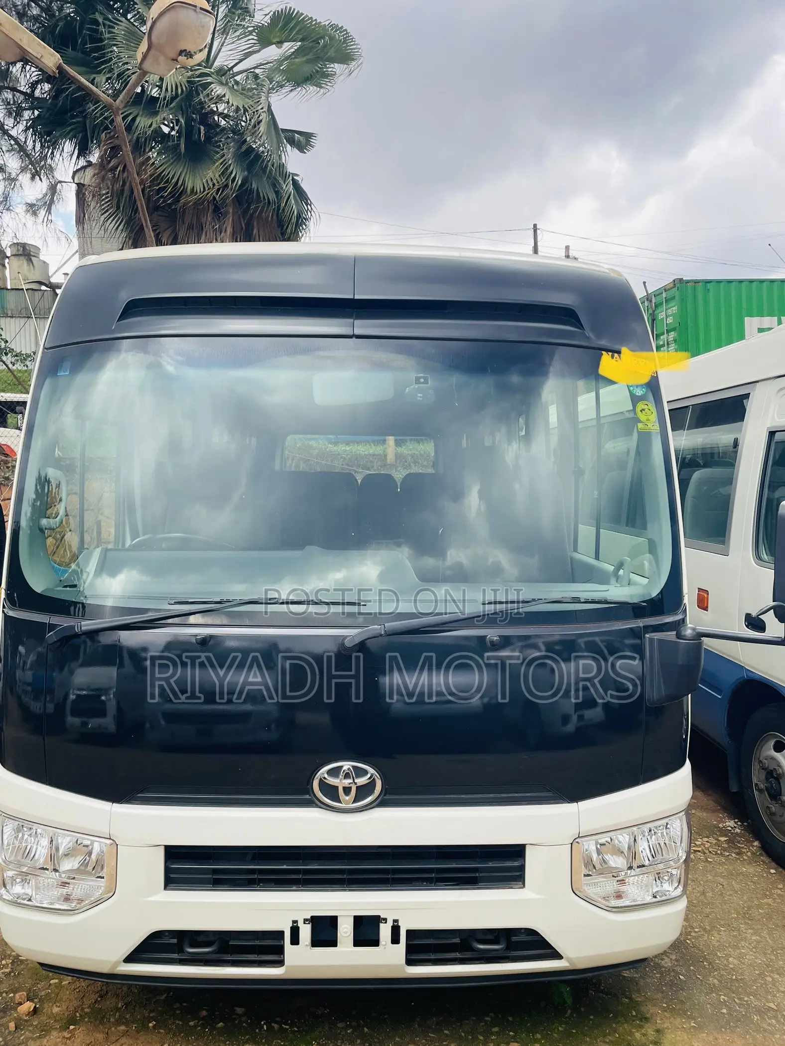 Toyota Coaster 2018 White