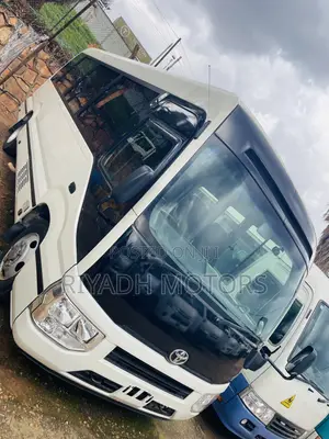 Toyota Coaster 2018 White