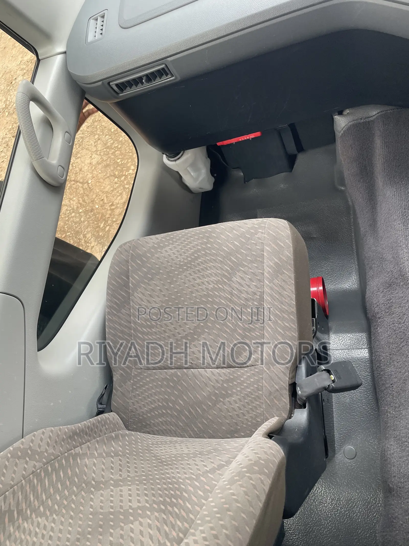 Toyota Coaster 2018 White