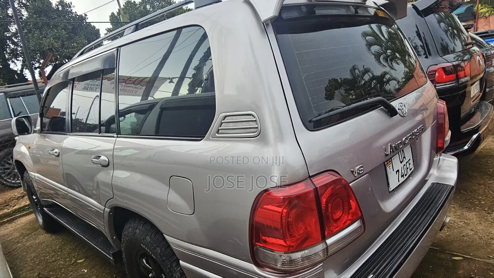 Toyota Land Cruiser Cygnus 4.7 2005