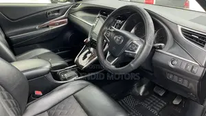 Toyota Harrier 2016 Black