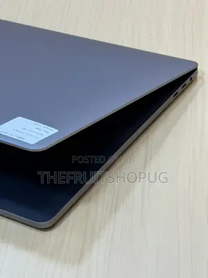 Laptop Apple MacBook Pro 2019 32GB Intel Core i9 SSD 512GB