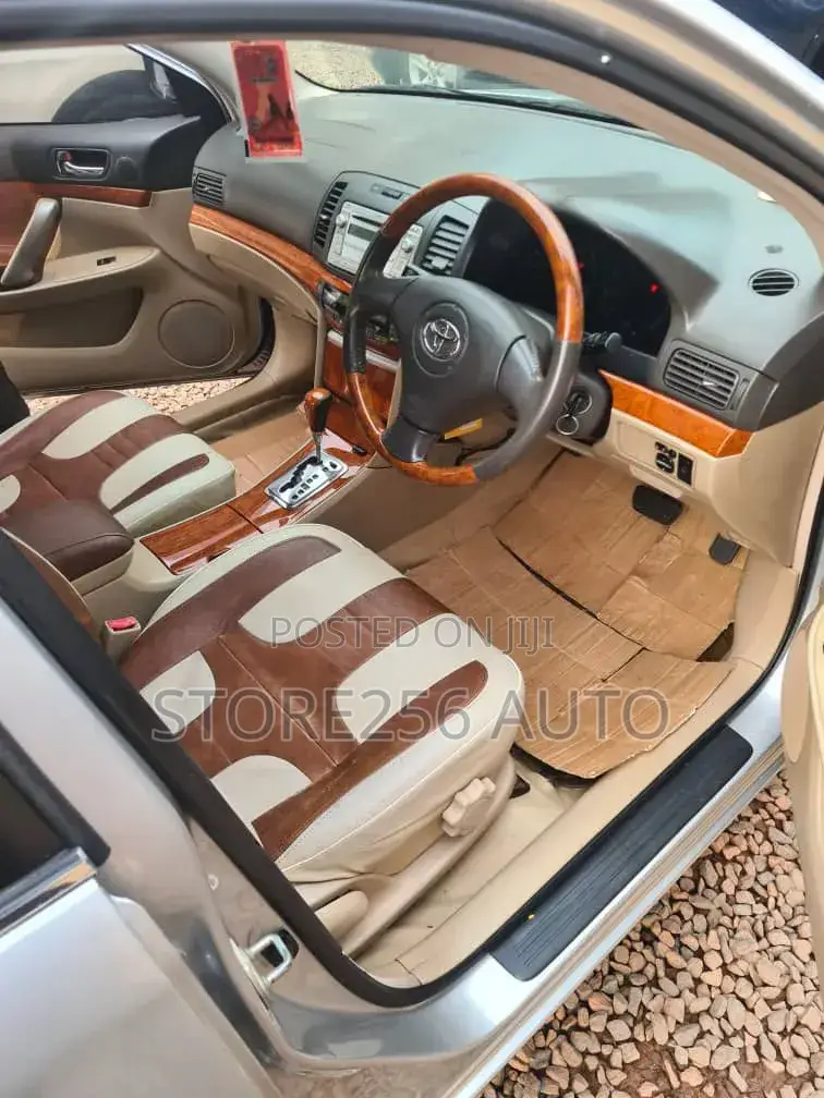 Toyota Premio 2006 Silver