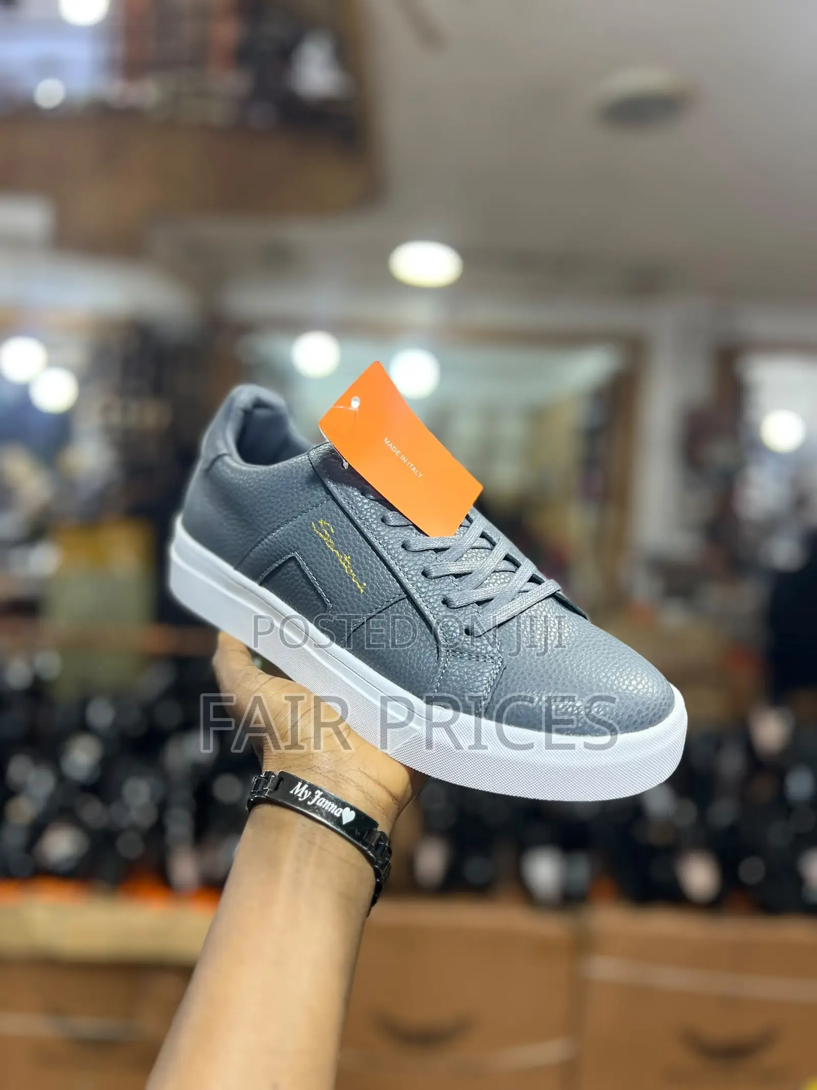 Casual Leather Laces Up