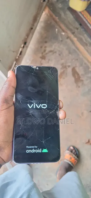 Vivo Y19 128 GB Blue