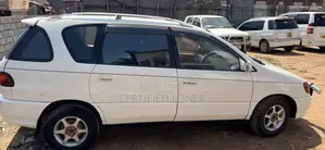 Toyota Ipsum 1999 White