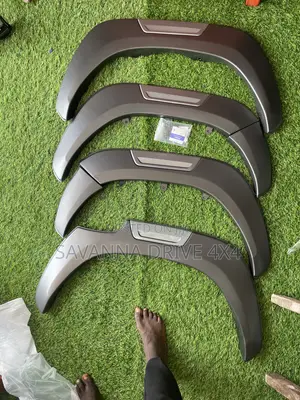 Fender Flares Hilux Revo