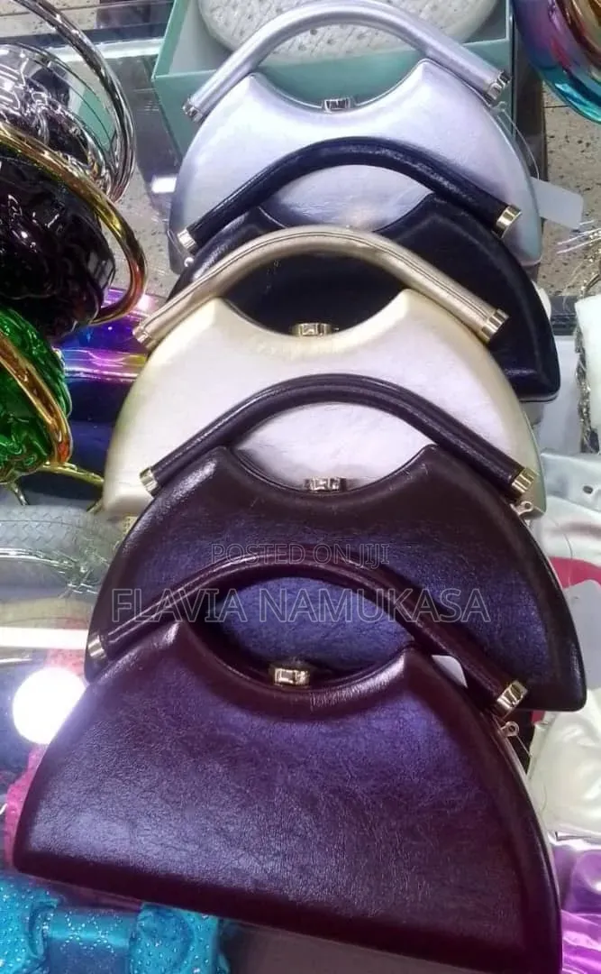 Luxury-Inspired Women’s Handbags