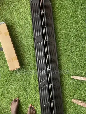 Side Steps Hilux Revo