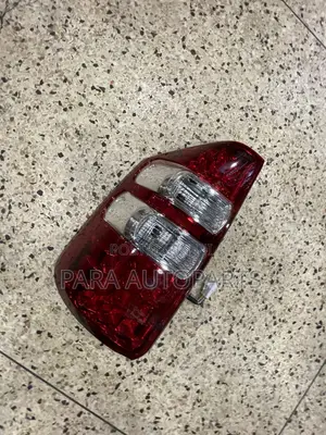Noah Taillight 2012