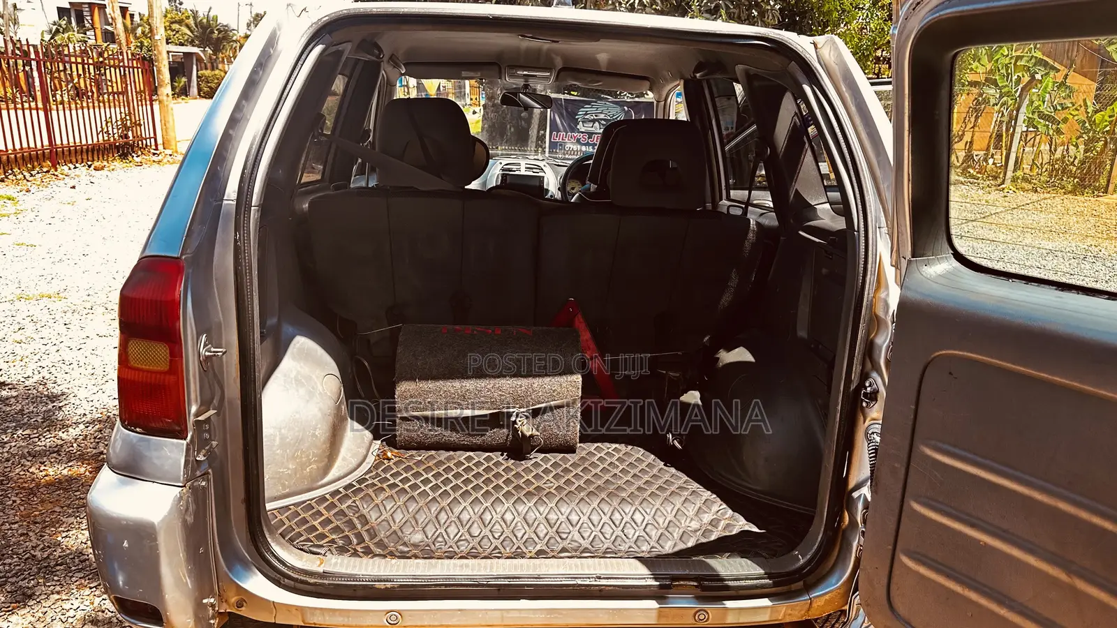 Toyota RAV4 Automatic 2000 Silver