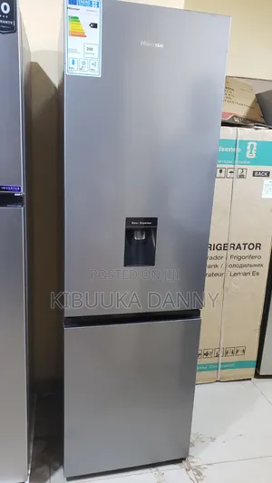 Hisence 341 Fridge With Water Dispenser