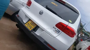 Volkswagen Tiguan 2010 White