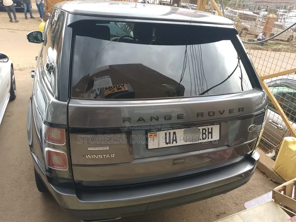 Land Rover Range Rover Vogue 2016 Black