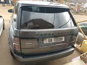 Land Rover Range Rover Vogue 2016 Black