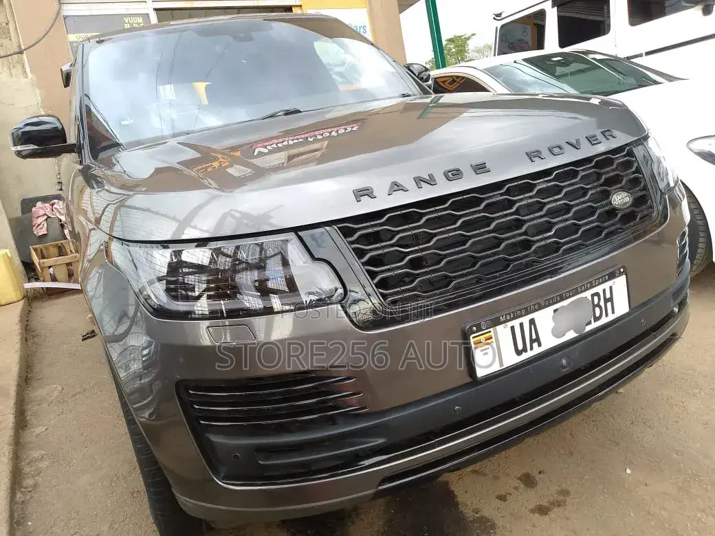 Land Rover Range Rover Vogue 2016 Black
