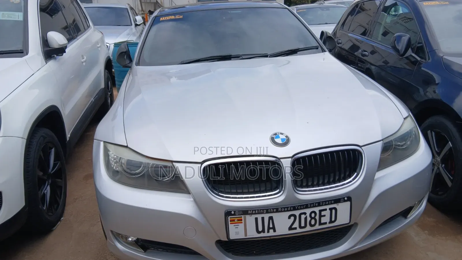 BMW 320i 2011 Silver