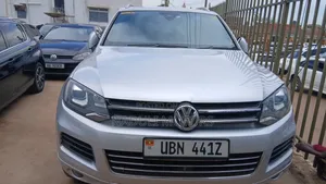 Volkswagen Touareg 2009 Silver