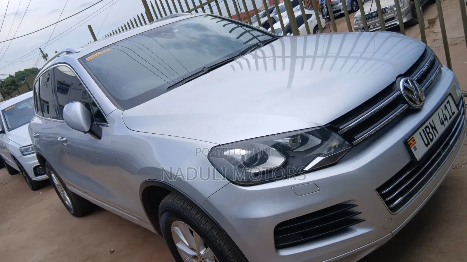 Volkswagen Touareg 2009 Silver