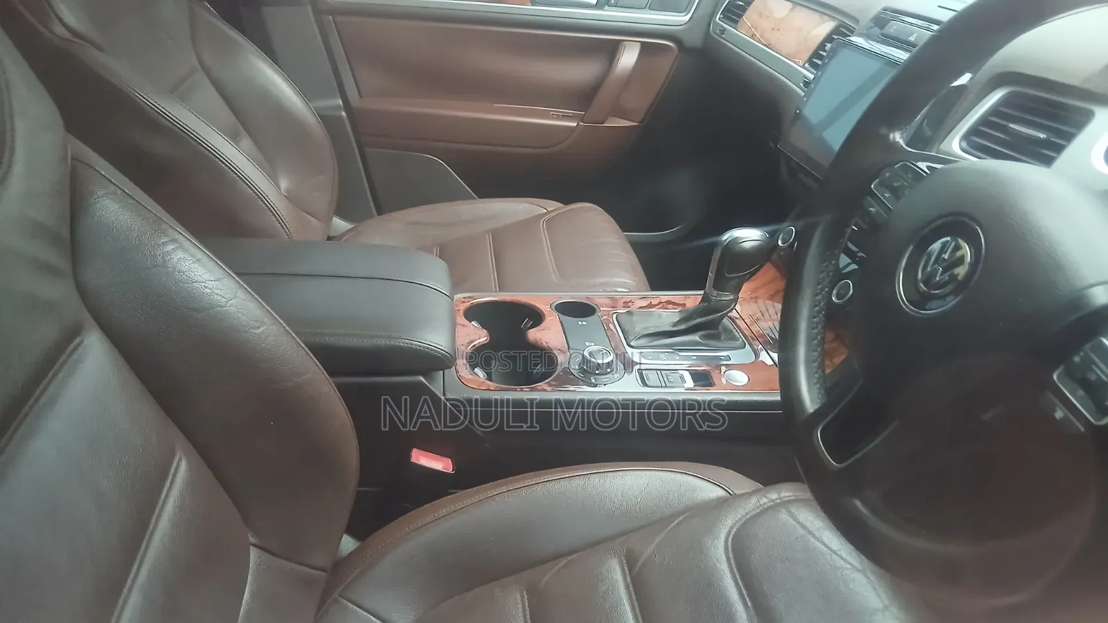 Volkswagen Touareg 2009 Silver