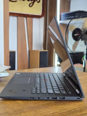 Laptop Lenovo ThinkPad X1 Yoga 8GB Intel Core i5 SSD 256GB