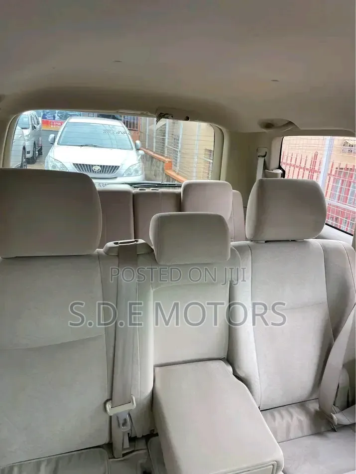 Toyota Land Cruiser Prado 3.0 TD 2010 White