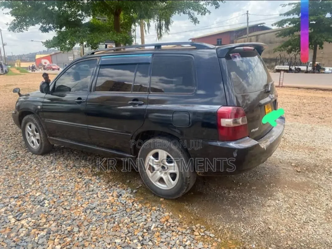 Toyota Kluger 2002 Silver