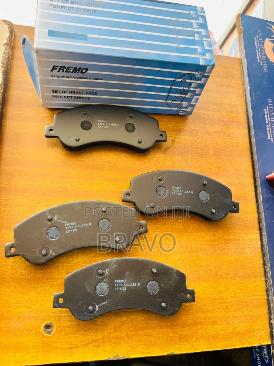 Brake Pads for Premium Cars Available