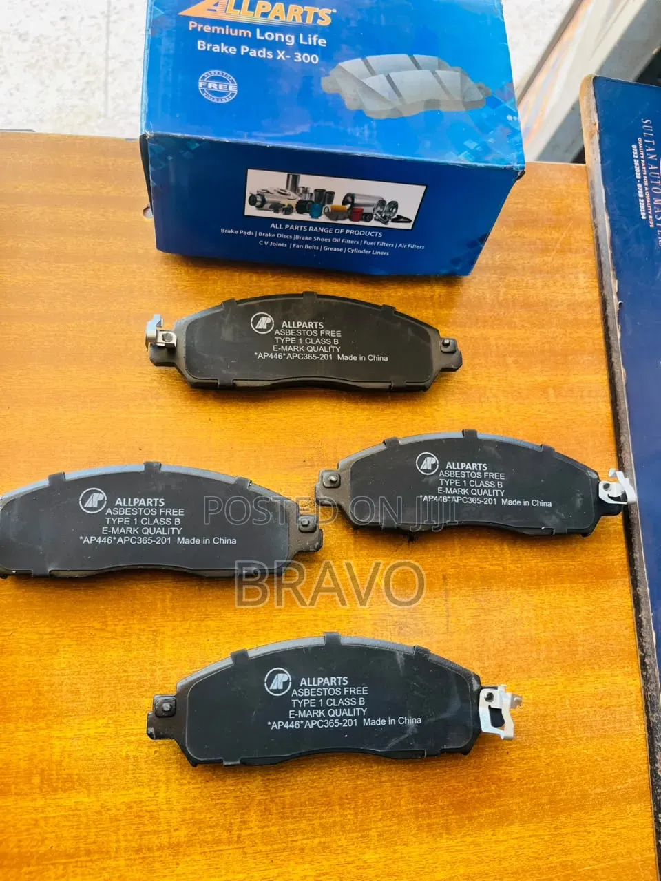 Brake Pads for Premium Cars Available