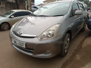 Toyota Wish 2006 Gray